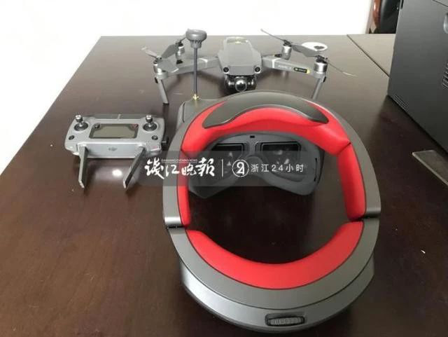 “”